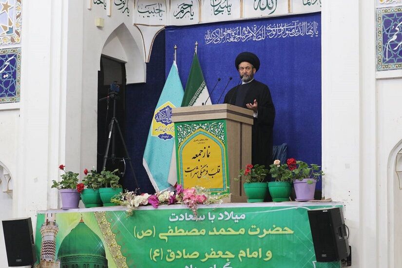 امامجمعه اردبیل:صهیونیستها جنایتکاران تاریخ را رو سفید کردند