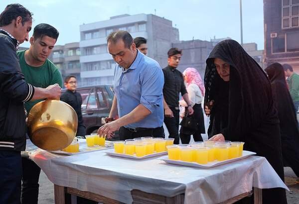 آذربایجان غربی غرق سرور و شادی در سالروز میلاد پیامبر اسلام(ص)