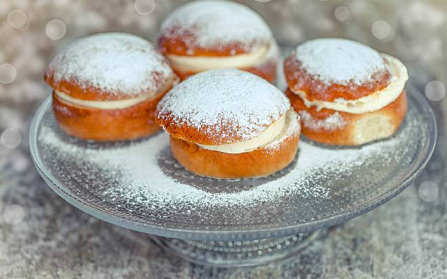 نان لقمهای آلمانی؛ نانی تابهای برای میان وعده