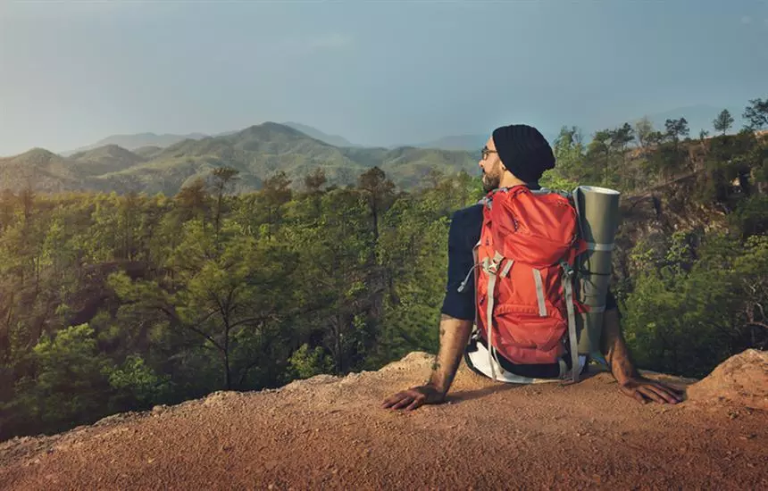 اشتباهات رایج مسافران؛ چگونه سفری بیدردسر را تجربه کنیم؟