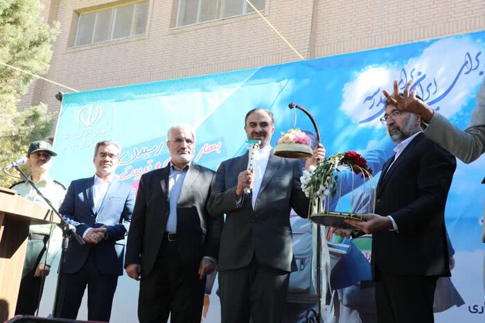 نسخه مدرسه تحولی سند بنیادین از سال تحصیلی جدید در کشور اجرایی میشود