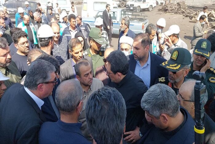 وزیر کشور در محل حادثه معدن طبس حضور یافت