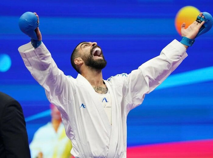 صدرنشینی ایران در گروهی جام جهانی فوتسال در روز تمامیت خواهی نکونام به روش کیروش