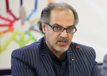 پزشکیان با گفتمان وفاق در درون و صلح در بیرون می‌تواند گام مهمی در بهبود توسعه ملی بردارد