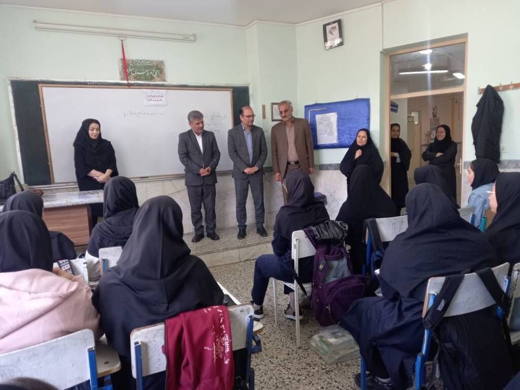 الگوی مدرسه تراز در واحدهای آموزشی متوسطه استان اردبیل اجرا شد