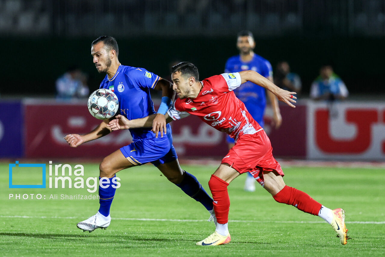 احمدزاده: پرسپولیس ۲۲ ارونوف دارد