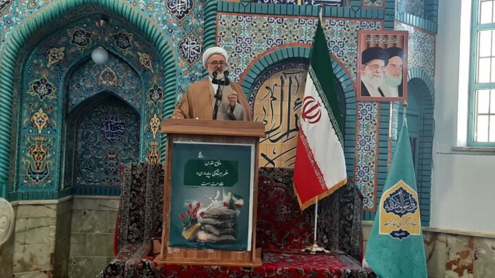 امام جمعه شاهرود: تحلیل وقایع بدون مطالعه و واکاوی دستاویز دشمن می‌شود