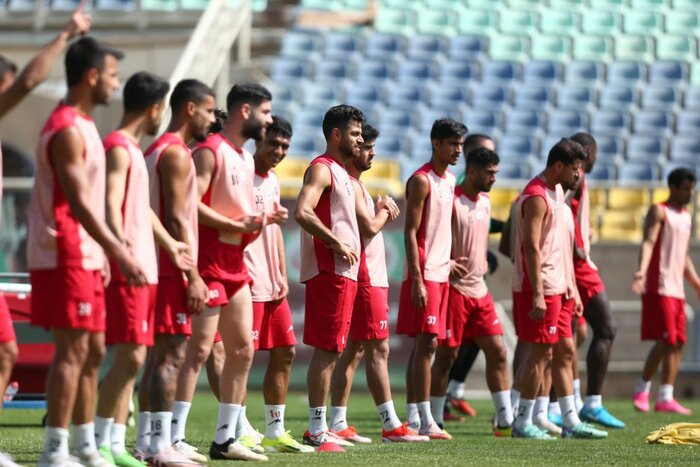 تمرین پرسپولیسی ها پیش از دیدار با پاختاکور