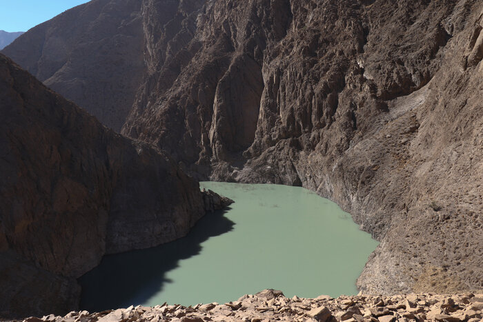 سفر به آنسوی قله جُفتان