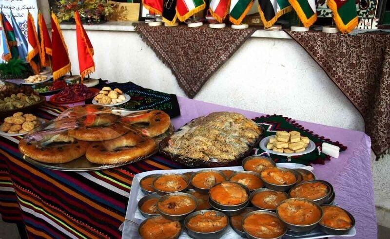 جشنواره غذاهای اقوام و ملل در خانه ابویی زاهدان برگزار میشود - ایرنا
