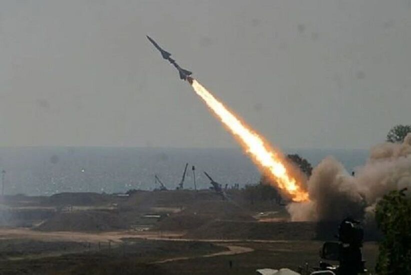 Yemen launches missile attack on Tel Aviv; Zionists escape to shelters