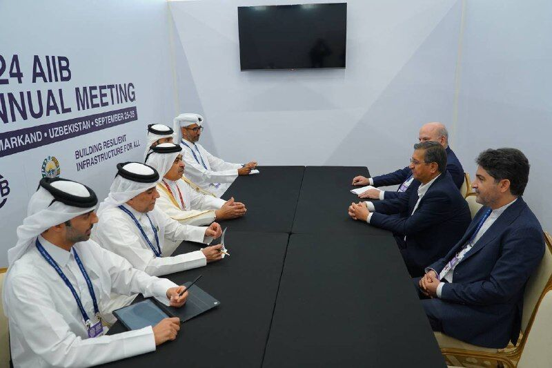 رایزنیهای همتی برای تحقق سیاست تعاملی دولت چهاردهم