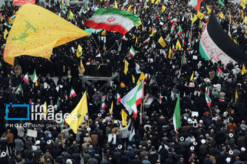 Demonstration in Mashhad to condemn Zionist regime's crimes