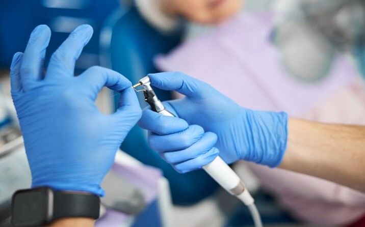 بیماران خاص مراغه از خدمات رایگان دندانپزشکی بهرهمند شدند بیماران خاص مراغه از خدمات رایگان دندانپزشکی بهرهمند شدند