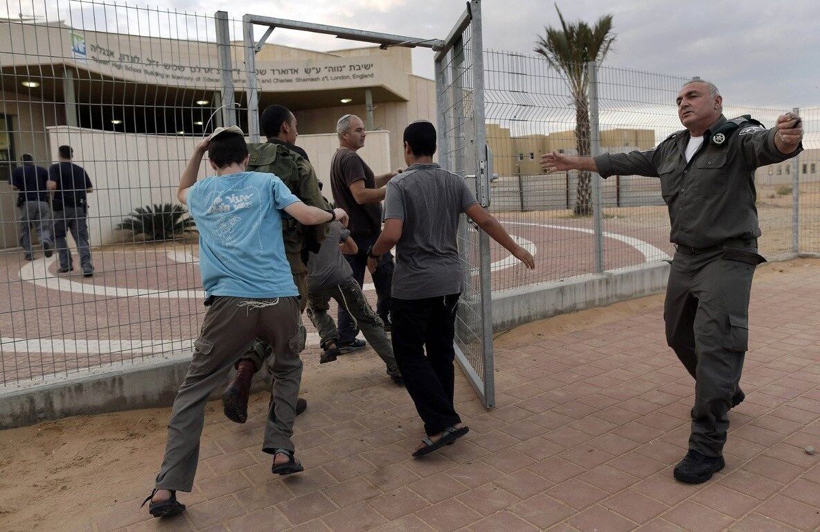 Un millón y medio de sionistas huyen a refugios tras la fuerte explosión en Tel Aviv