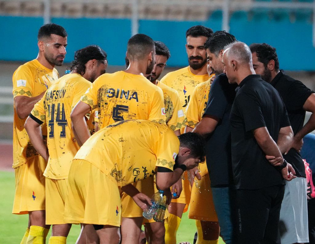معدنچی: با گاریدو اتفاقات خوبی برای پرسپولیس رخ می دهد/ فجر کار سختی برای صعود به لیگ دارد