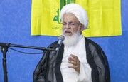 امام جمعه یزد: ملت مقاوم ایران کنار نیروهای نظامی و رهبری هستند