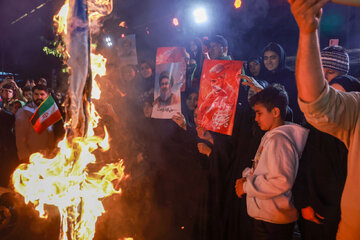 People of Tehran take to streets to back Iran's missile attack on Zionist regime 