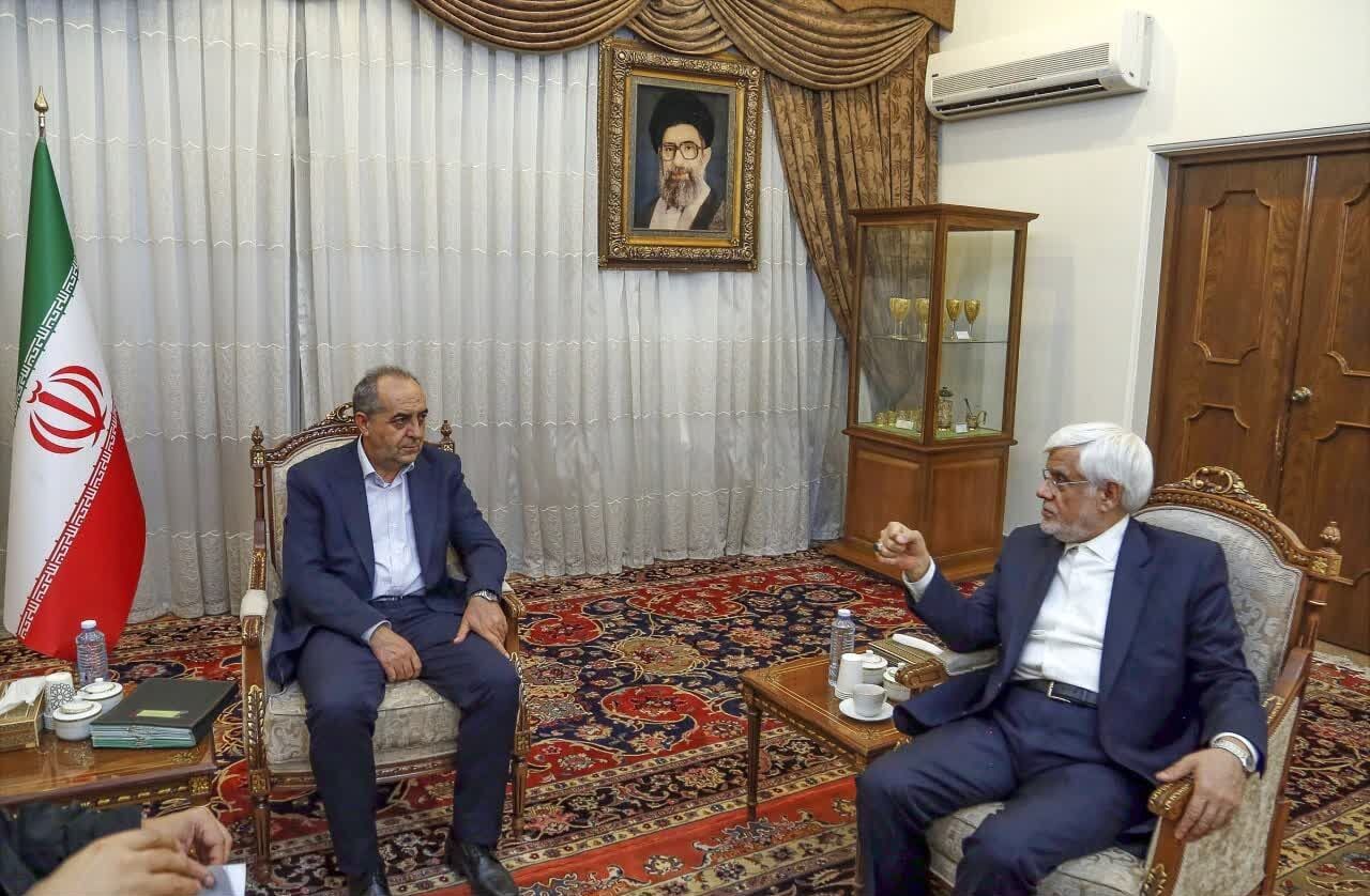 قول مساعد معاون اول رئیس جمهور برای تسریع در اجرای طرح های زیربنایی آذربایجان شرقی قول مساعد معاون اول رئیس جمهور برای تسریع در اجرای طرح های زیربنایی آذربایجان شرقی