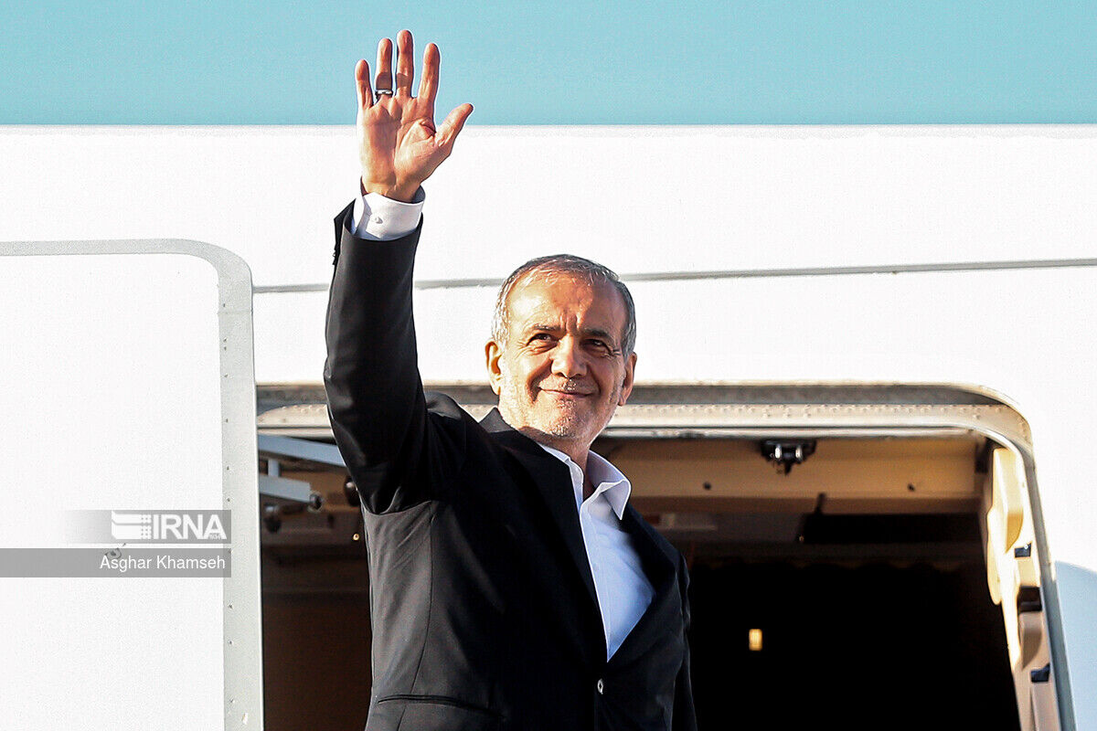 President Pezeshkian leaves Doha for Tehran