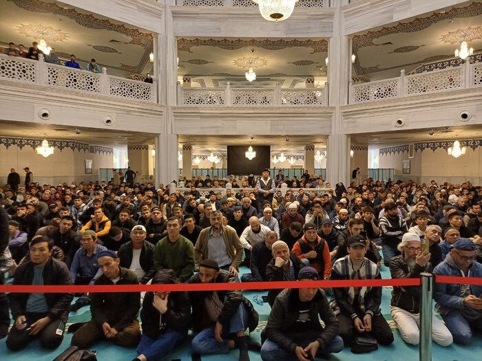 بزرگداشت شهدای مقاومت در مسجد جامع مسکو