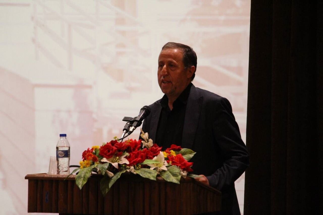 میانگین نیروی پرستاری در آذربایجان شرقی پائین تر از کشور است میانگین نیروی پرستاری در آذربایجان شرقی پائین تر از کشور است