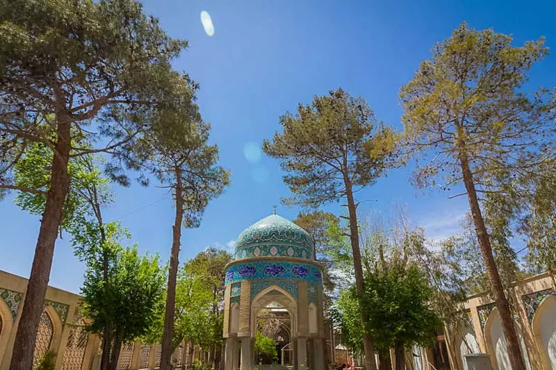 گشتی در تخت فولاد، قدیمی‌ترین قبرستان ایران در اصفهان