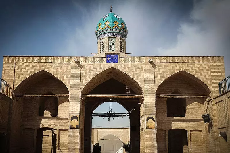 گشتی در تخت فولاد، قدیمیترین قبرستان ایران در اصفهان