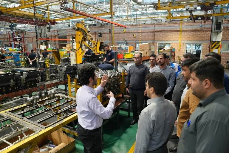 مربیان هنرستانهای کشاورزی در گروه صنعتی تراکتورسازی آموزش دیدند مربیان هنرستانهای کشاورزی در گروه صنعتی تراکتورسازی آموزش دیدند