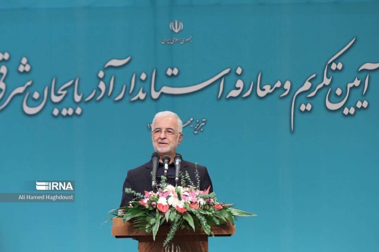 وزیر کشور: عملکرد استانداران دولت چهاردهم ارزیابی میشود وزیر کشور: عملکرد استانداران دولت چهاردهم ارزیابی میشود