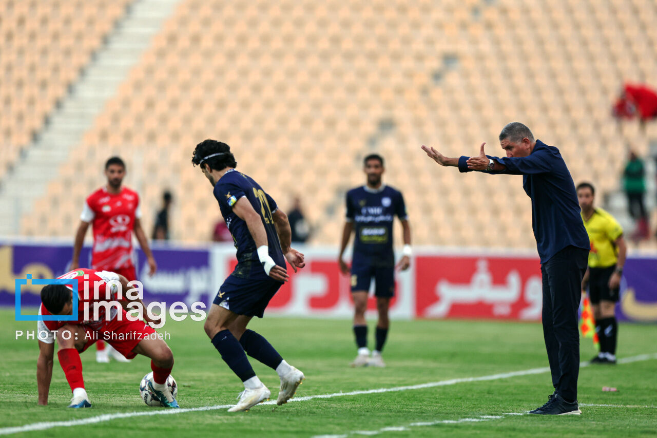 درخشان: بعضی از بازیکنان پرسپولیس بی&zwnj;کیفیت هستند/ رفتن گاریدو به ضرر تیم است