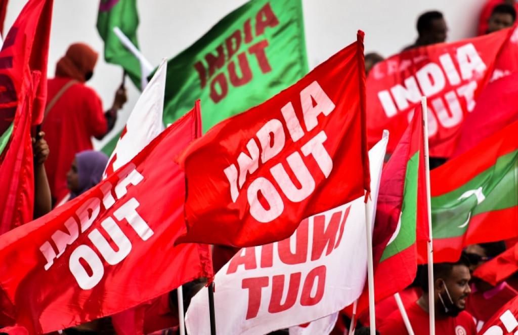 مالدیو به دنبال کمک مالی هند و بازتنظیم روابط با دهلی