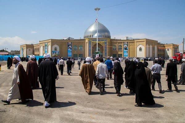 نمازگزاران قمی طی ۲ ساعت، ۴۶۰ میلیون تومان به مردم لبنان کمک کردند