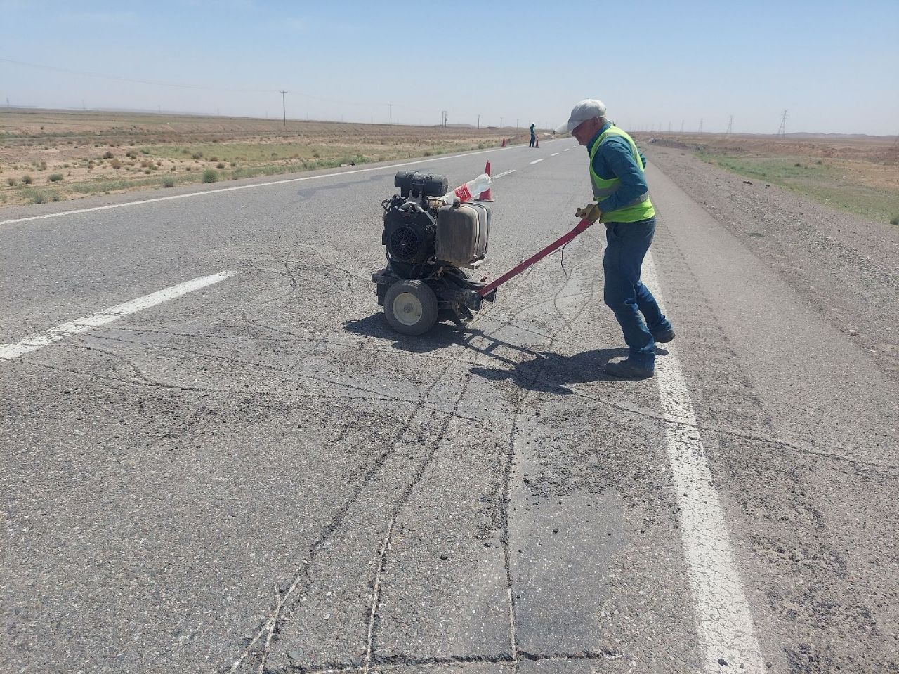 مسوولان برای جاده‌ تایباد به تربت جام چاره‌اندیشی کنند