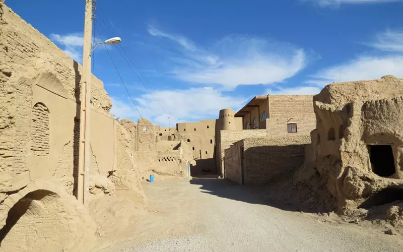 "کویر مصر" اصفهان؛زیبای بیادعا با پهنهای از سکوت