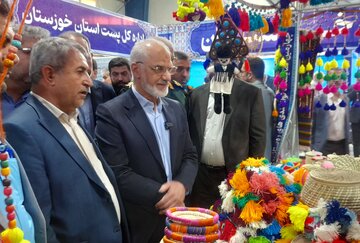 استاندار خوزستان: صادرات محصولات عشایری مورد توجه قرار گیرد