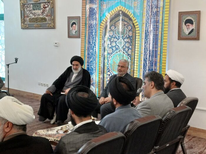 امام جمعه شهرکرد: مدیران در ترویج شعائر دینی پیشقدم باشند