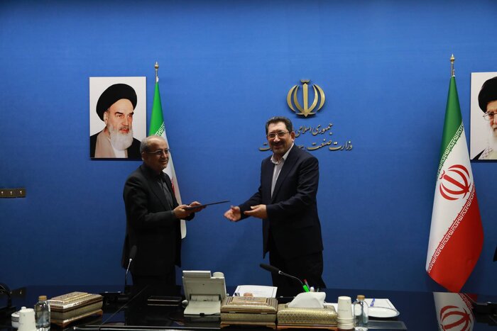 اتابک: وزارت صمت به سیاستگذاری باز میگردد