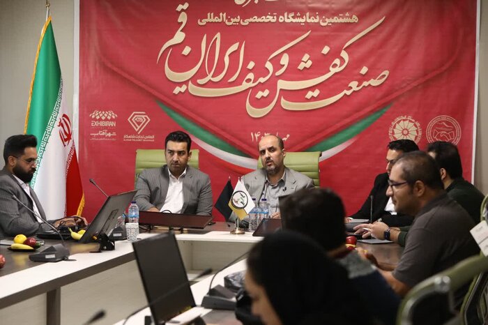 صادرات ۱۰۰ میلیون دلاری صنعت کفش/ ۸۰درصد اشتغال این صنعت خانگی و محلی است