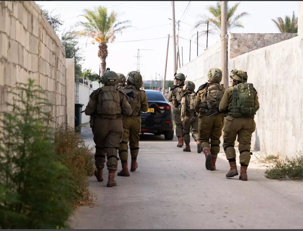 Three Israeli soldiers seriously wounded in Hezbollah attacks