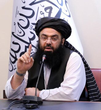 به دنبال آبادی کشور هستیم/ تمام افغان‌ها خود را در نظام حاکم می‌بینند