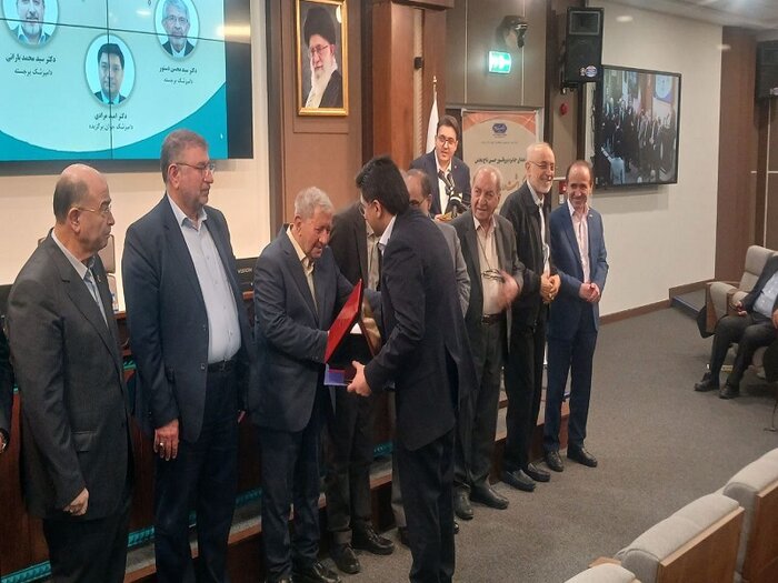 ۳ دامپزشک برجسته کشور تجلیل شدند