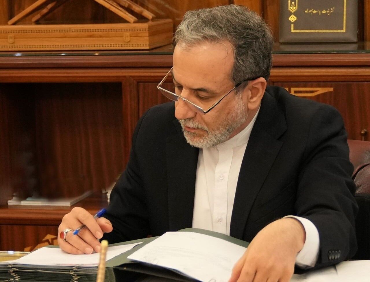 Araghchi: „Wir sind bereit, stärkere Maßnahmen gegen die Aggression des zionistischen Regimes zu ergreifen“