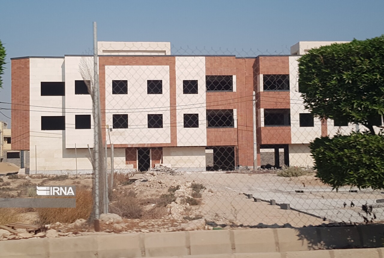 آستان قدس رضوی مسکن صنعتی ارزان برای اقشار کم درآمد می سازد آستان قدس رضوی مسکن صنعتی ارزان برای اقشار کم درآمد می سازد