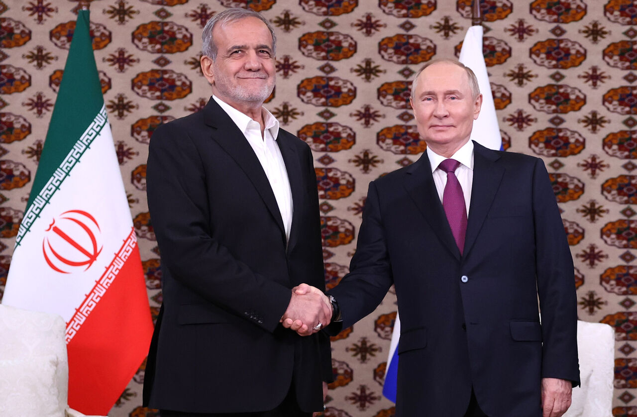 President Pezeshkian terms Tehran-Moscow ties as strategic