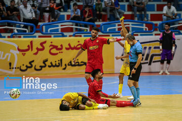 Iran Pro League; Crop Alvand FSCvs. Palayesh Naft Bandarabas