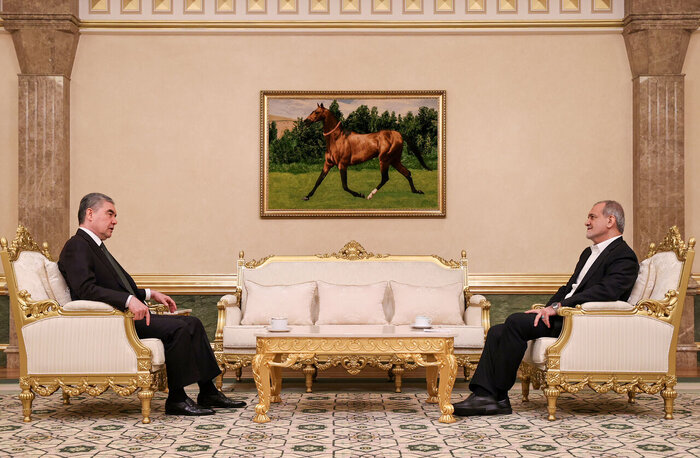 «مختومقلی» گواه پیوند دراز ایران و ترکمنستان