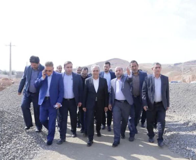 استاندار آذربایجانشرقی: طرحهای عمرانی طبق برنامه زمان بندی اجرا شوند استاندار آذربایجانشرقی: طرحهای عمرانی طبق برنامه زمان بندی اجرا شوند