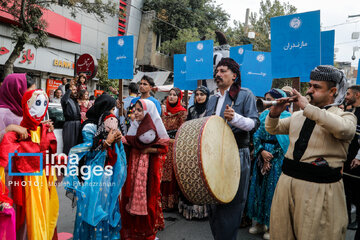 Iran : Festival international de théâtre de rue de Marivan à l’Ouest