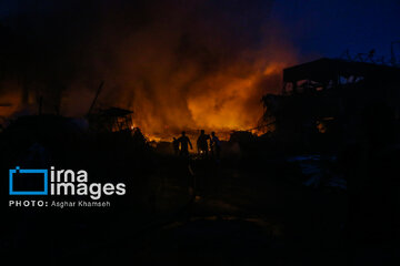 Large fire at Tehran’s iron market